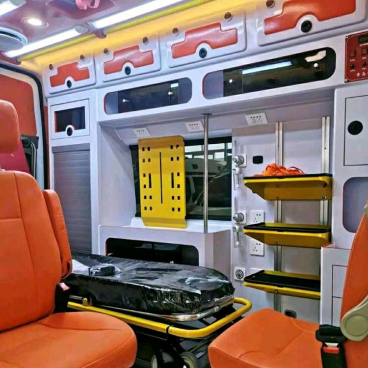 长坡镇长途救护车护送病人租赁价格
